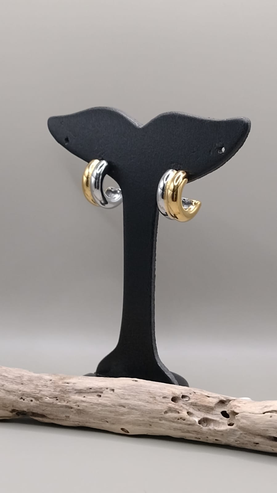 Arete bicolor
