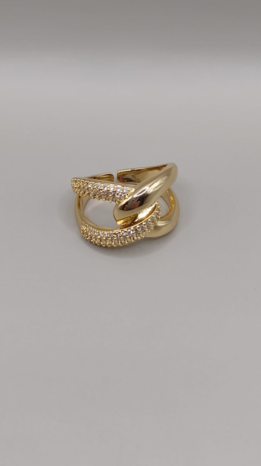Anillo fiel dorado