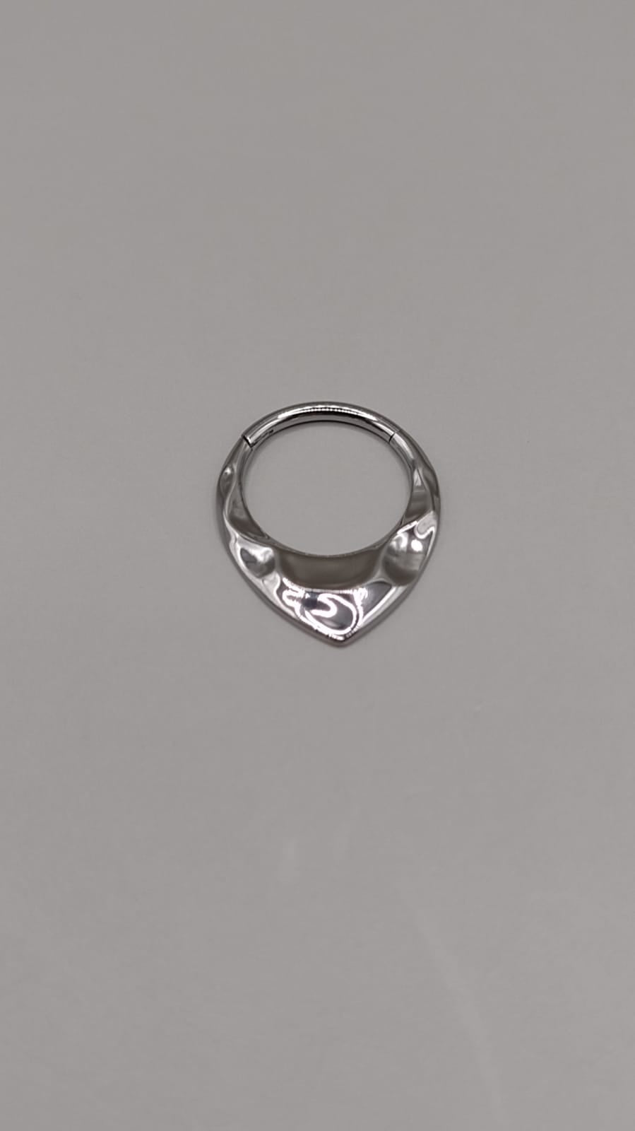Piercing argolla gota plateada