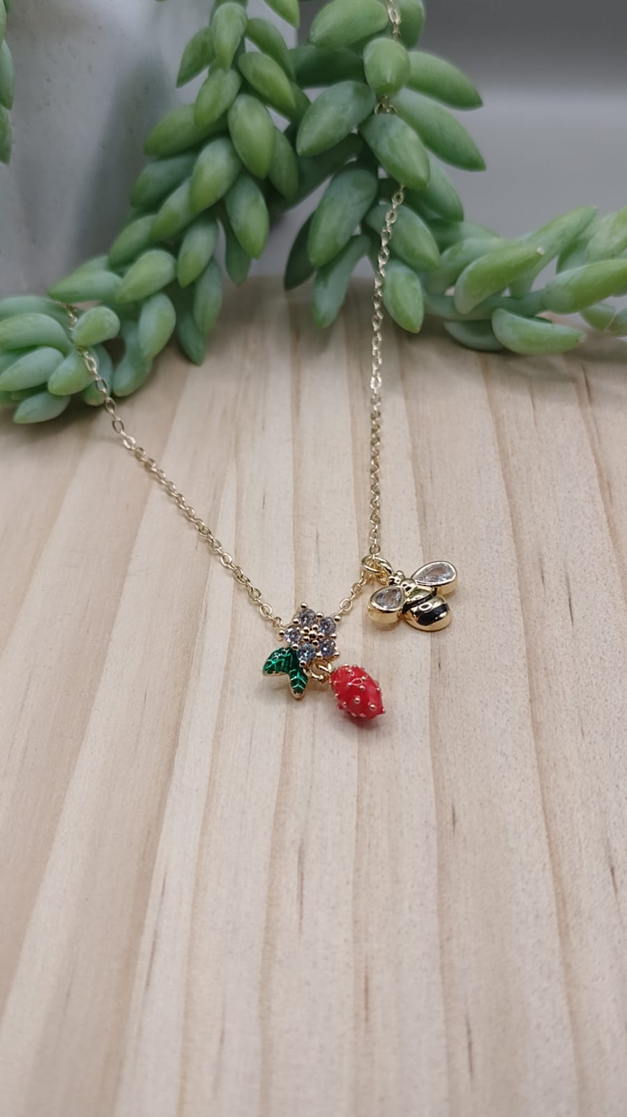 Cadena dije primavera